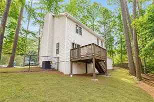 3135 Revere Cir, Snellville, GA 30039 - Photo 14