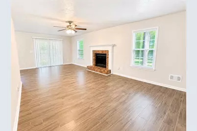 3135 Revere Circle, Snellville, GA 30039 - Photo 8