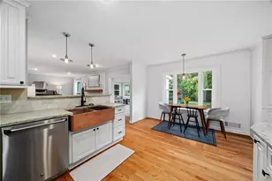 3616 Chelsea Crescent NE, Atlanta, GA 30319 - Photo 18