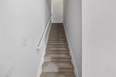 7614 Creekside Lane, Riverdale, GA 30296 - Photo 2