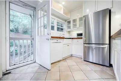 1148 Forrest Boulevard, Decatur, GA 30030 - Photo 12