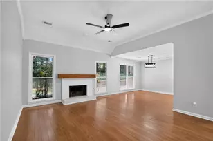 106 Crown Forest Dr, McDonough, GA 30252 - Photo 4