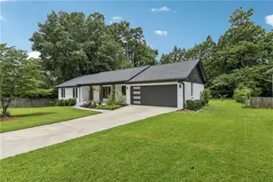 3272 Balmoral Dr, Atlanta, GA 30341 - Photo 2