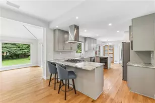 3272 Balmoral Dr, Atlanta, GA 30341 - Photo 10