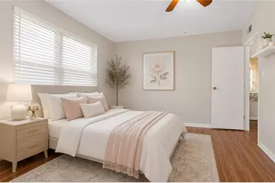 276 Lakemoore Drive NE #E, Atlanta, GA 30342 - Photo 14