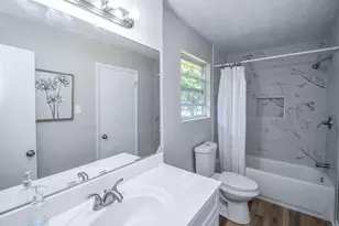 6473 Fleur De Lis Dr, Morrow, GA 30260 - Photo 10