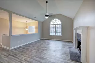 258 Hunters Crossing SE, Calhoun, GA 30701 - Photo 4
