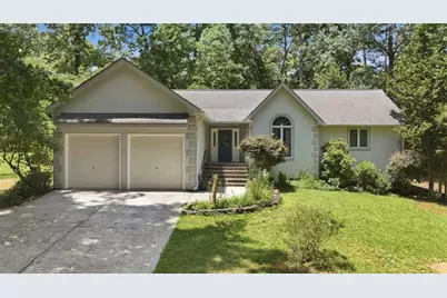 419 Thornwood Circle, Mount Airy, GA 30563 - Photo 1