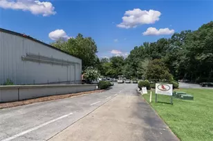 301 Bradley St, Carrollton, GA 30117 - Photo 8