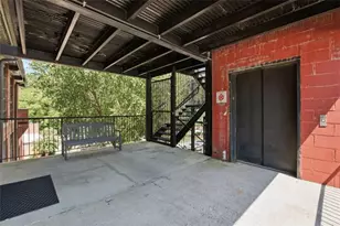 301 Bradley St, Carrollton, GA 30117 - Photo 12
