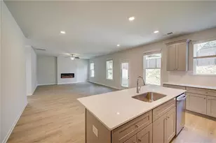 648 Leafy Br Wy, McDonough, GA 30253 - Photo 18