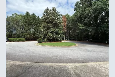 184 Peachtree Hollow Court, Atlanta, GA 30328 - Photo 26