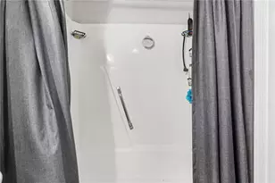 1 Biscayne Dr NW, Atlanta, GA 30309 - Photo 14