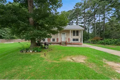 1140 Pineglen Drive, Riverdale, GA 30296 - Photo 1