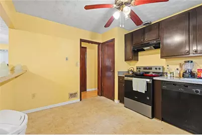 1140 Pineglen Drive, Riverdale, GA 30296 - Photo 14