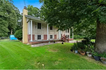 1140 Pineglen Drive, Riverdale, GA 30296 - Photo 4