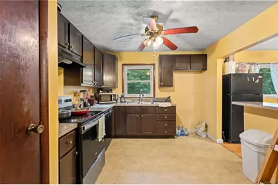 1140 Pineglen Drive, Riverdale, GA 30296 - Photo 12