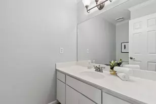 1147 Riverbend Club Dr SE, Atlanta, GA 30339 - Photo 14