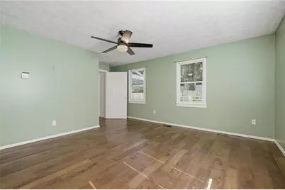 26 8th Street, Emerson, GA 30137 - Photo 8