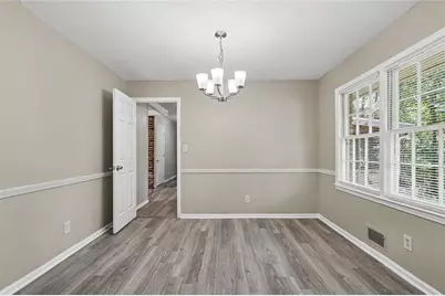 4295 Autumn Hill Drive, Stone Mountain, GA 30083 - Photo 10