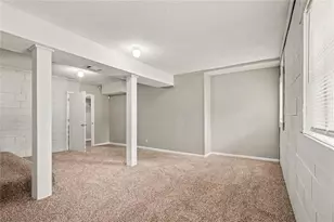 4295 Autumn Hill Dr, Stone Mountain, GA 30083 - Photo 16