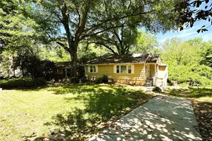 1900 Meadow Ln, Decatur, GA 30032 - Photo 1