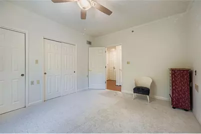 1800 Clairmont Lake #A325, Decatur, GA 30033 - Photo 14