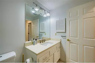 1800 Clairmont Lake #A325, Decatur, GA 30033 - Photo 16