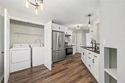 7650 Summit Trail, Riverdale, GA 30274 - Photo 6