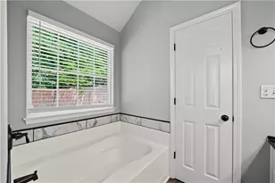 7650 Summit Trail, Riverdale, GA 30274 - Photo 14