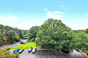 28402 Plantation Dr NE, Atlanta, GA 30324 - Photo 24