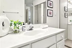 28402 Plantation Dr NE, Atlanta, GA 30324 - Photo 22
