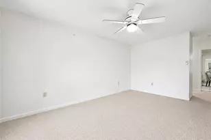 28402 Plantation Dr NE, Atlanta, GA 30324 - Photo 20