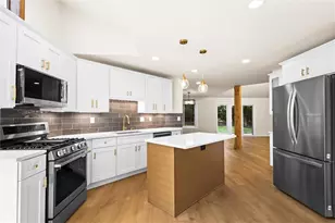 6166 Stadium Ct, Peachtree Corners, GA 30092 - Photo 14
