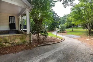 1311 Roxboro Dr, Atlanta, GA 30324 - Photo 52