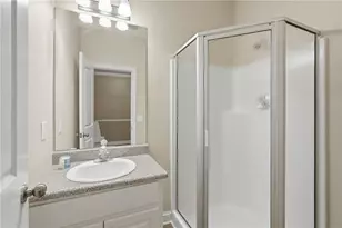 8665 Bay Dr, Gainesville, GA 30506 - Photo 32