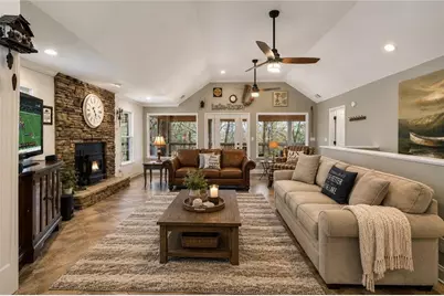 5457 Dogwood Lane, Gainesville, GA 30504 - Photo 4