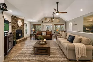 5457 Dogwood Ln, Gainesville, GA 30504 - Photo 4