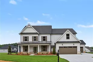 5809 Woodland Park Ct, Jefferson, GA 30549 - Photo 2