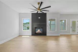 5809 Woodland Park Ct, Jefferson, GA 30549 - Photo 14