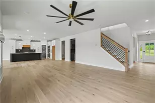 5809 Woodland Park Ct, Jefferson, GA 30549 - Photo 12