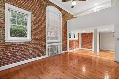 2840 Peachtree Road # 108, Atlanta, GA 30305 - Photo 4