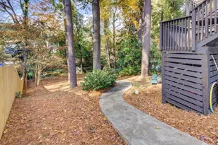2192 Edison Ave NE, Atlanta, GA 30305 - Photo 18