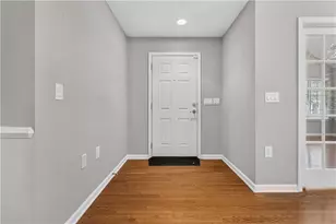 2958 Oakside Cir, Milton, GA 30004 - Photo 8