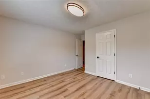 1581 Highland Bluff Ct, Suwanee, GA 30024 - Photo 48