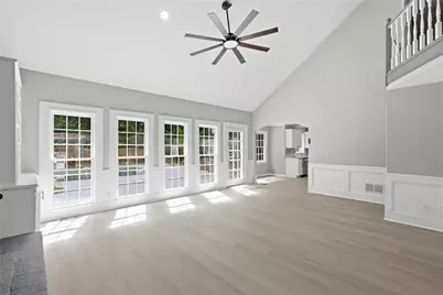 24 Planters Drive SW, Lilburn, GA 30047 - Photo 20