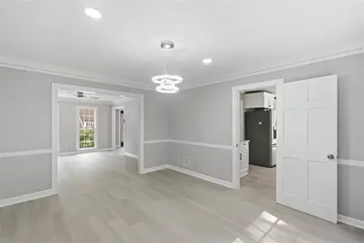 24 Planters Drive SW, Lilburn, GA 30047 - Photo 12
