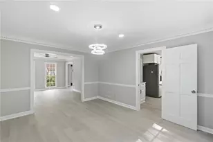 24 Planters Dr SW, Lilburn, GA 30047 - Photo 12