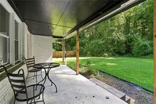 1382 Childress Dr, Atlanta, GA 30311 - Photo 32