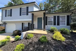 851 Shore Dr, Lithonia, GA 30058 - Photo 2